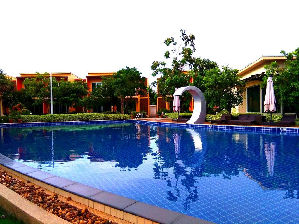 Proud Garden Aparthotel Bang Bo Екстериор снимка