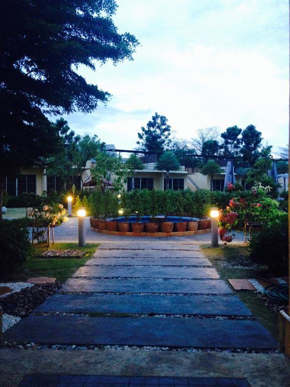 Proud Garden Aparthotel Bang Bo Екстериор снимка